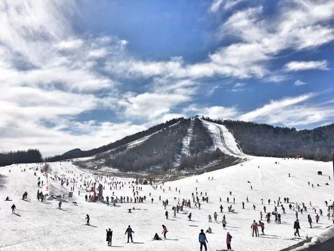 谈球吧体育app：盘点国内五大滑雪场 错过又要等一年(图4)