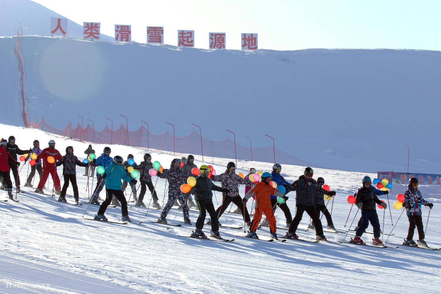 谈球吧体育：收藏！国内外十大Top级雪场盘点(图2)